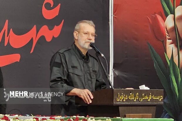 دشمن پس از خسارات فراوان از طریق واسطهها درخواست آتش بس داد