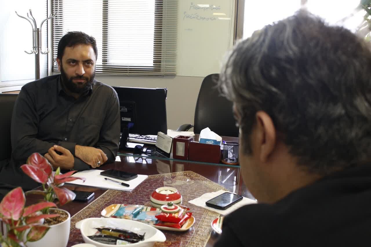 نه توقف، نه تزئین؛ هنرهای تجسمی در خدمت روایت لحظات حساس نه توقف، نه تزئین؛ هنرهای تجسمی در خدمت روایت لحظات حساس