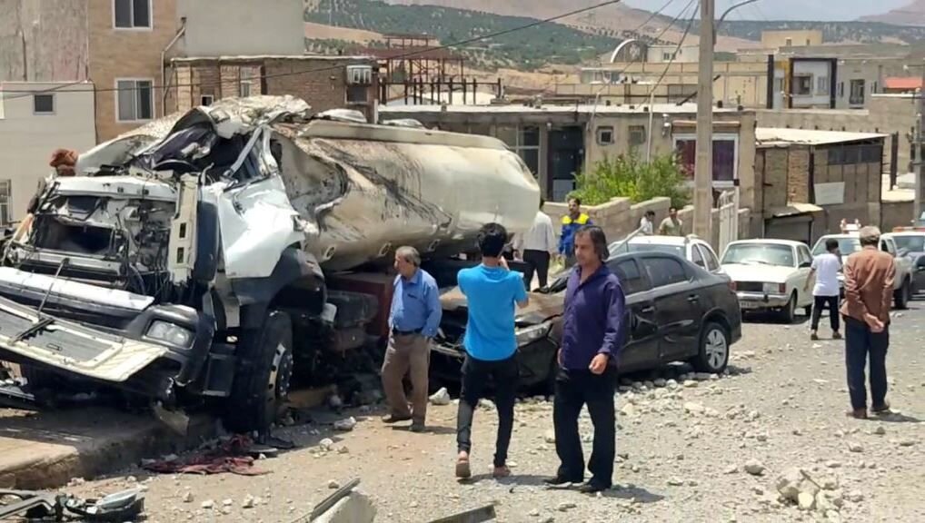 تانكر،راننده،ميدان،شهر،لوشان