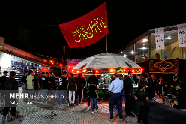 عزاداری شب چهارم محرم در کرمانشاه