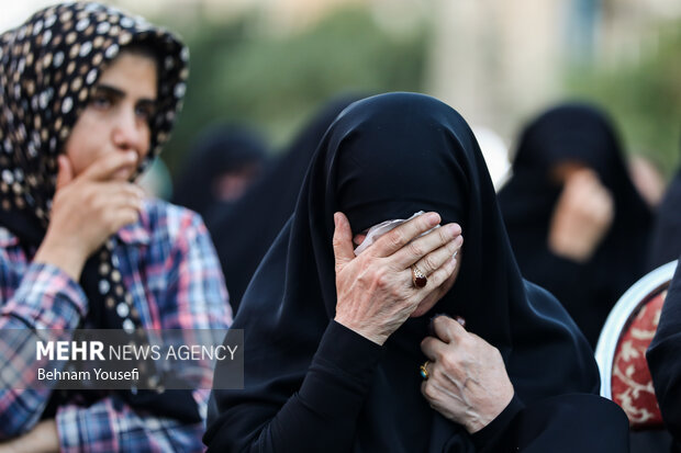 مراسم گرامیداشت شهدای استان مرکزی در جنگ تحمیلی ۱۲ روزه