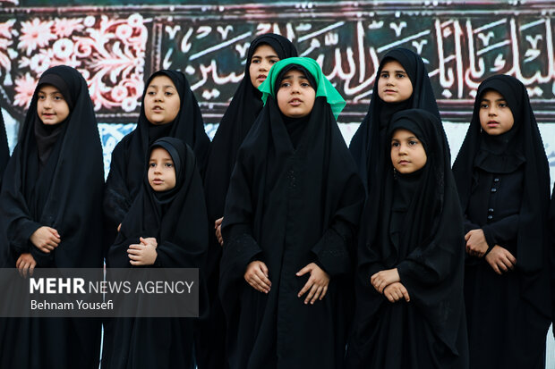 مراسم گرامیداشت شهدای استان مرکزی در جنگ تحمیلی ۱۲ روزه