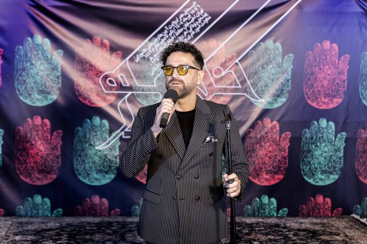 از شَروه تا نقاشی قهوهخانهای؛ حامد طاها برای امام حسین (ع) خواند