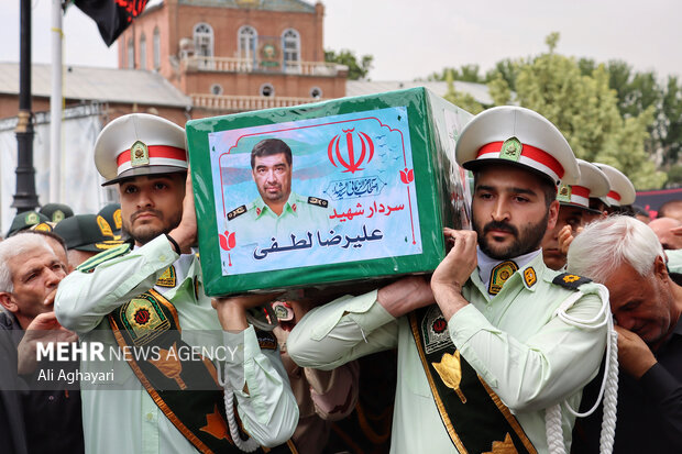 تشییع پیکر شهید اقتدار ملی «سردار علیرضا لطفی» در ارومیه