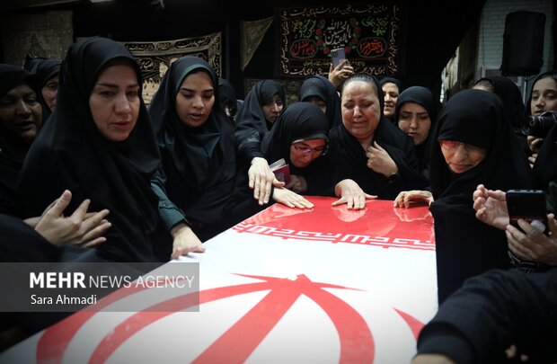 پدر شهیده واعظ زاده: بعد از شهادت دخترم نفس کشیدن برایم سخت است
