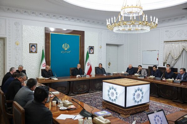 پزشکیان: کوچکسازی دولت نیازمند کارکرد درست تشکلهای اجتماعی است