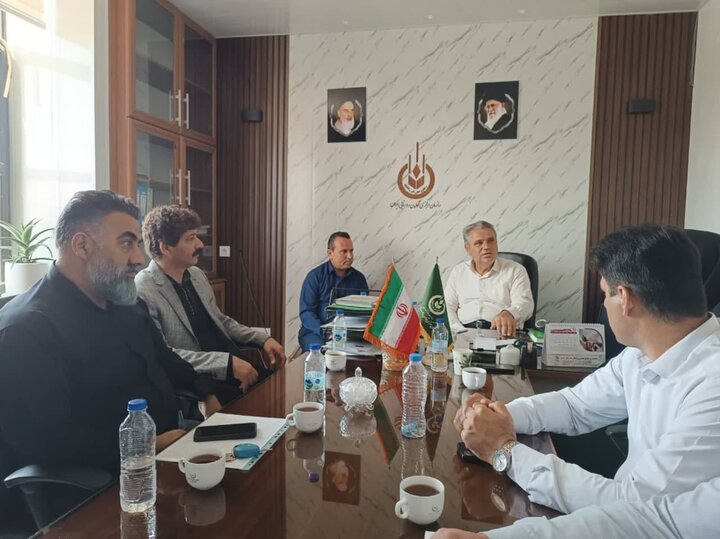 «روستا بازار» تاکستان؛ گامی نو برای تقویت اقتصاد بومی و حذف واسطهها «روستا بازار» تاکستان؛ گامی نو برای تقویت اقتصاد بومی و حذف واسطهها