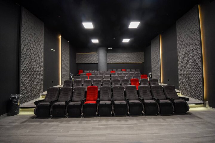 ۱۰۰ میلیارد تومان در سینما بجنورد خاک میخورد