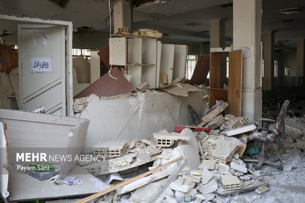 روایت تکاندهنده از نجات پزشک زندان اوین توسط زندانیان روایت تکاندهنده از نجات پزشک زندان اوین توسط زندانیان