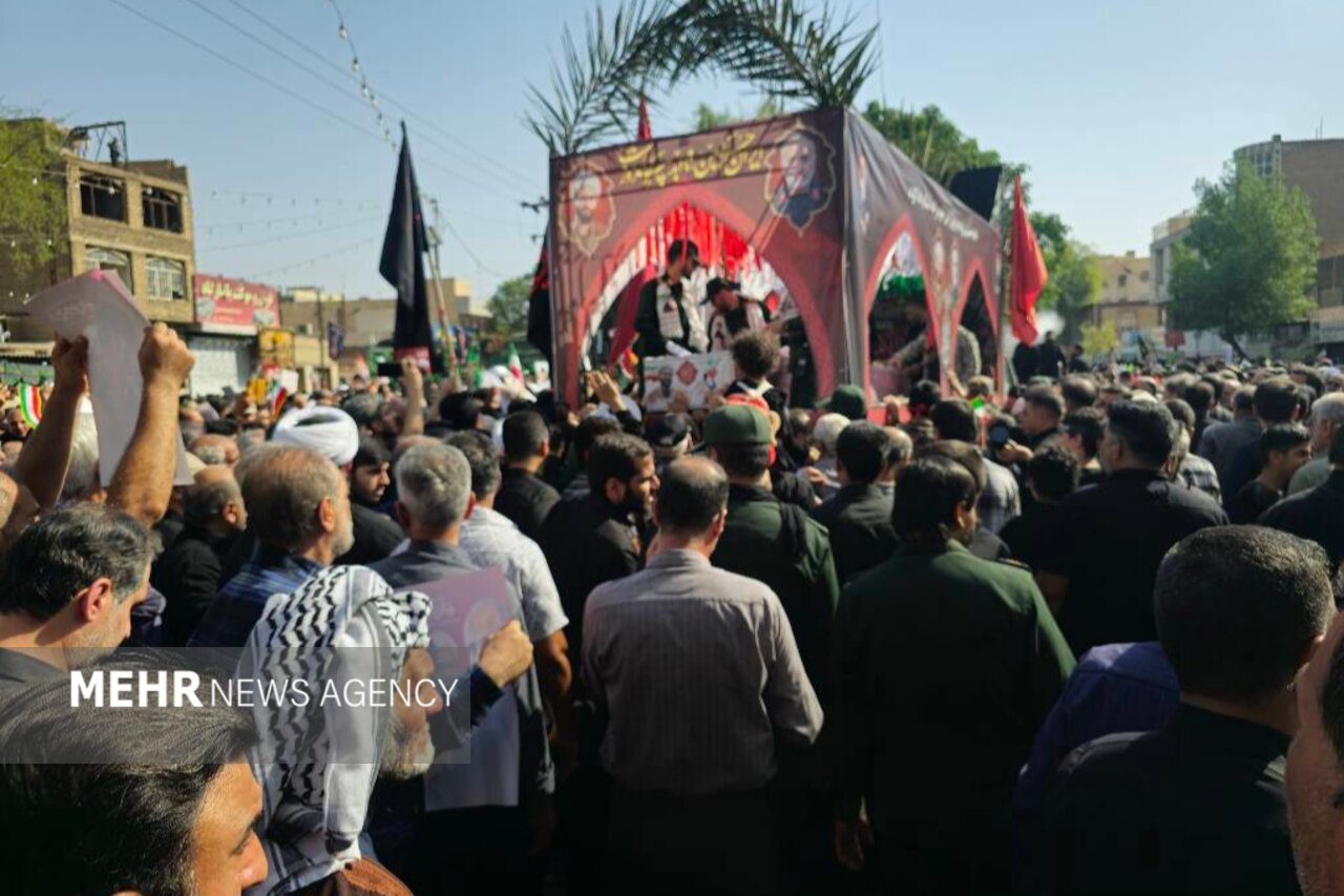 دزفول،رشيد،سردار،افتخار،حضور،مراسم،دفاع،ايران،شهادت،مقاومت،ا ...