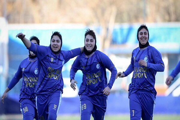 ليگ،زنان،فوتبال،استقلال،فصل،برتر،پرسپوليس،آغاز،حضور