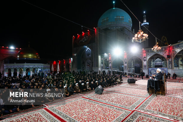 عزاداری زائران استان خراسان شمالی در حسینیه حرم امام رضا (ع)