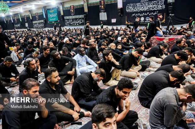 عزاداری هیئت رزمندگان اسلام قم
