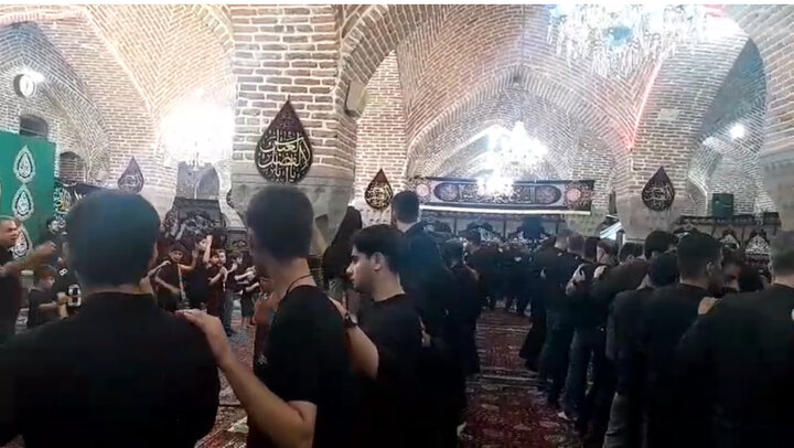 عزاداری مردم ارومیه در ششمین شب از ماه محرم