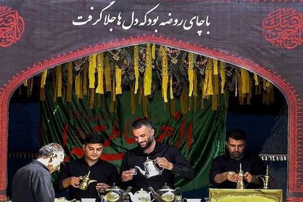 Şelemçe Sınır Kapısı'nda Erbain ziyaretçilerine hizmetler sürüyor Şelemçe Sınır Kapısı'nda Erbain ziyaretçilerine hizmetler sürüyor