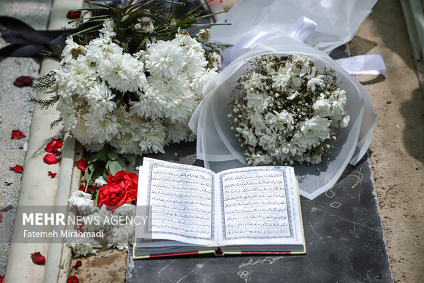 تشییع پیکر مطهر شهیدان حملات رژیم صهیونیستی به ایران