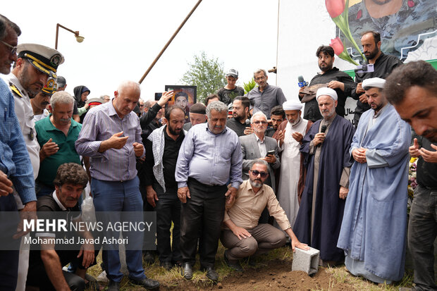 تشییع پیکر مطهر شهید سرباز محمد امین سلطانی رزداری در رضوانشهر