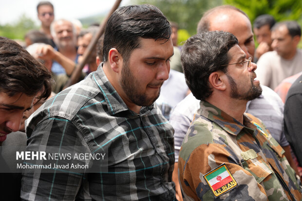 تشییع پیکر مطهر شهید سرباز محمد امین سلطانی رزداری در رضوانشهر