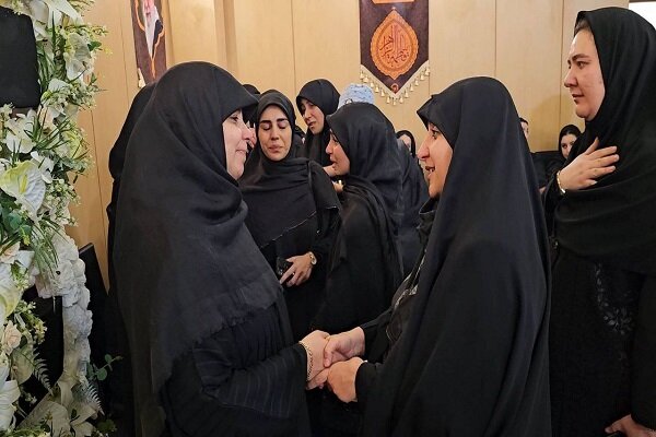 حضور معاون رئیسجمهور در مراسم ترحیم شهیدان حملات رژیم صهیونیستی