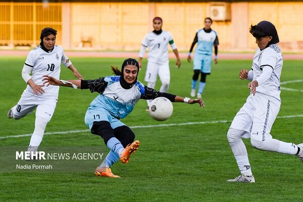 فوتبال،زنان،تيم،مالي،ايران،ليگ،بازيكنان،تام،باشگاه،نصري،سپاه ...