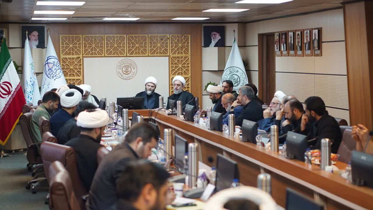 طرح،تدبر،ستاد،تدبري،فعال،قرار،راهبري،اساتيد،گزارشي،قرآن،جلسه ...