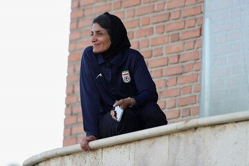 سرمربی تیم ملی فوتبال زنان: افتخارم را به ملت ایران تقدیم می‌کنم