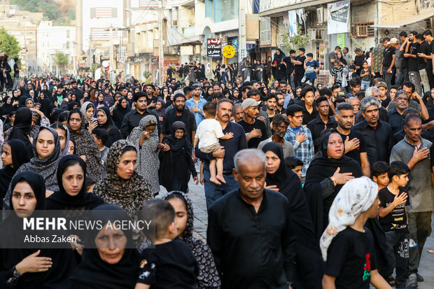 آئین ۴۰۰ ساله «علم گردانی» در میناب