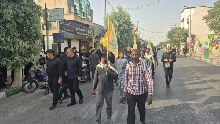 تجمع «مردمی عهد خون» در حمایت از ولیفقیه در قم آغاز شد