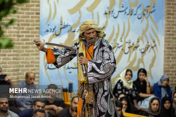 آیین تعزیه در منزل شهید عباس بابایی