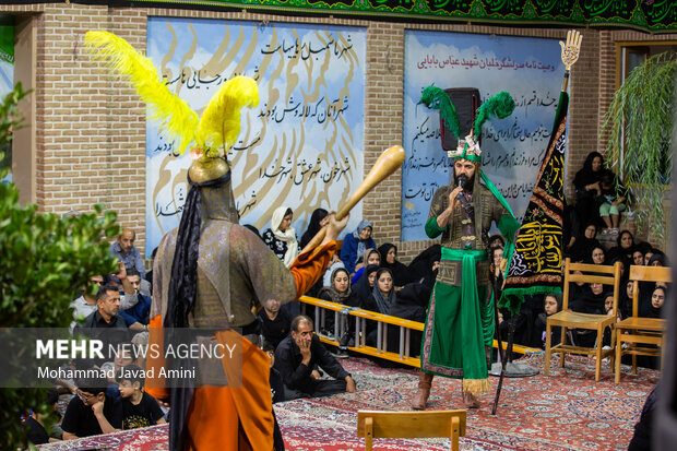 آیین تعزیه در منزل شهید عباس بابایی