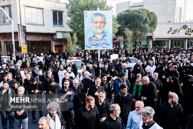اجتماع و راهپیمایی مردم قم در حمایت رهبر انقلاب
