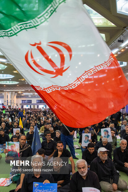 آئین بزرگداشت شهدای اقتدار ایران