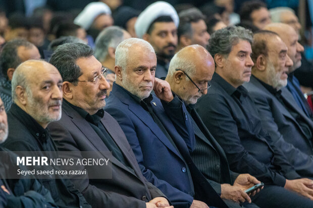 آئین بزرگداشت شهدای اقتدار ایران