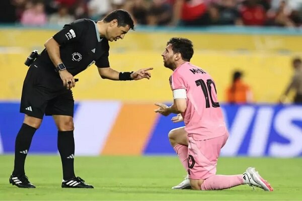 داور ایرانی همچنان در جام باشگاههای جهان سوت می زند