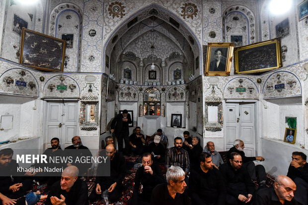 بازخوانی عزاداری محرم در اصفهان از نگاه سیاحان و مستشرقین