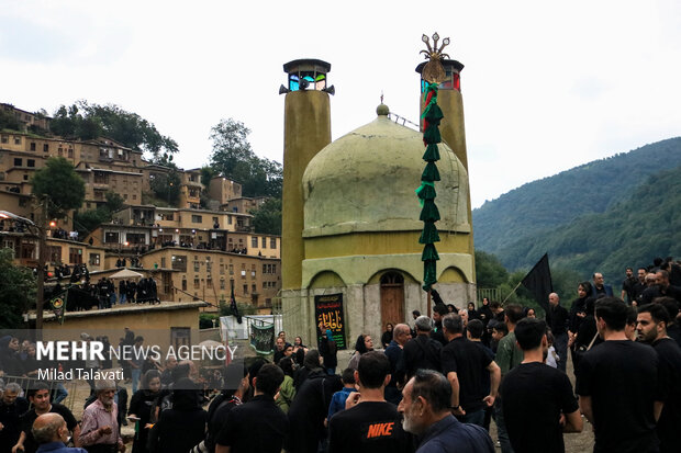 آيين ٨٠٠ ساله علمبندان در ماسوله