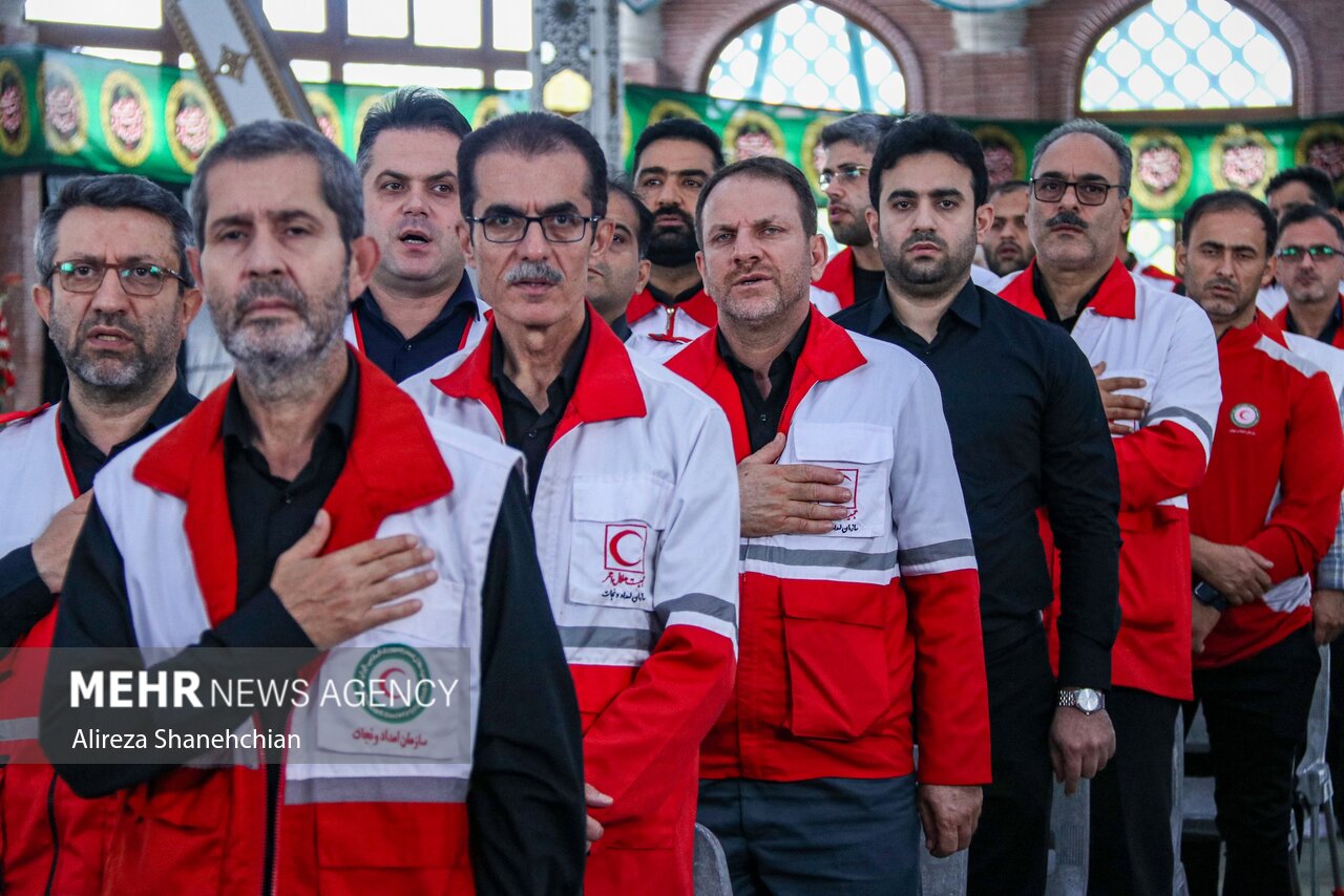 اجتماع بزرگ عزاداران حضرت علی اکبر(ع) در رشت اجتماع بزرگ عزاداران حضرت علی اکبر(ع) در رشت