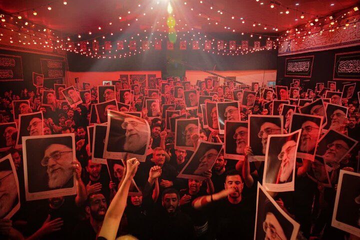 سینه زنی نوجوانان هیئت مکتب الزهرا(س) اراک در حسینیه معلی