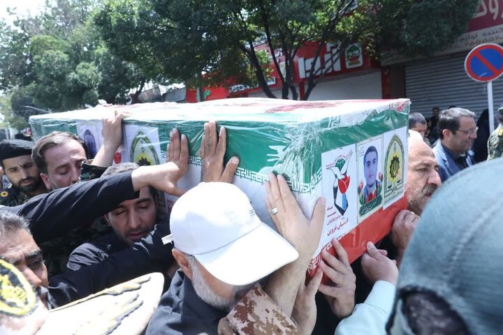 پیکر شهید «محمدمهدی مهدی‌پور» تشییع شد