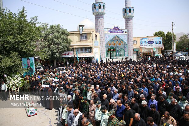 تشییع و تدفین پیکر مطهر شهید «ایمان وحیدی» در خراسان شمالی