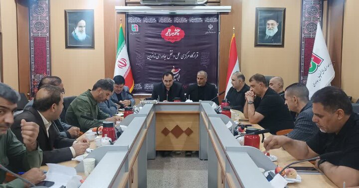 تردد زائران حسینی در مرز مهران با همکاری مسئولان عراقی تسهیل شد