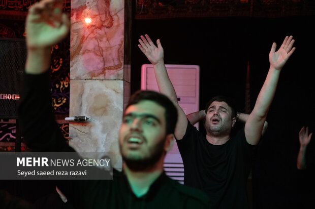 عزاداری شب هشتم ماه محرم در بیرجند