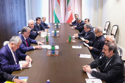 İran-Tacikistan cumhurbaşkanları bir araya gedi