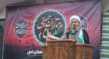 ایران اسلامی با تهدید دشمنان از بین نمی‌رود