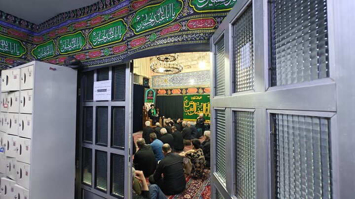 با تلفیق روضه و مسجد، انسان عطر بهشت می گیرد؛کودکان عاشق مسجد هستند