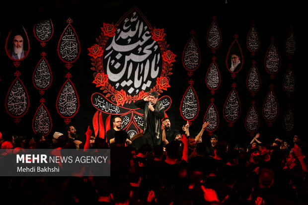 عزاداری دهه اول محرم در هیئت فاطمیون قم