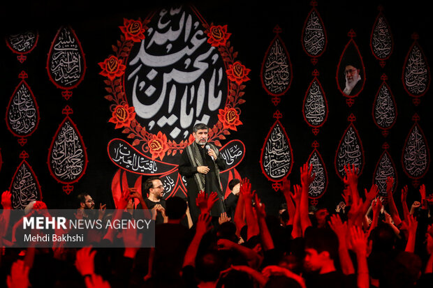 عزاداری دهه اول محرم در هیئت فاطمیون قم