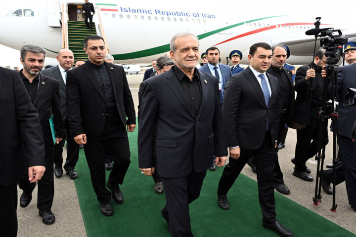 Pezeshkian arrives in Azerbaijan Pezeshkian arrives in Azerbaijan
