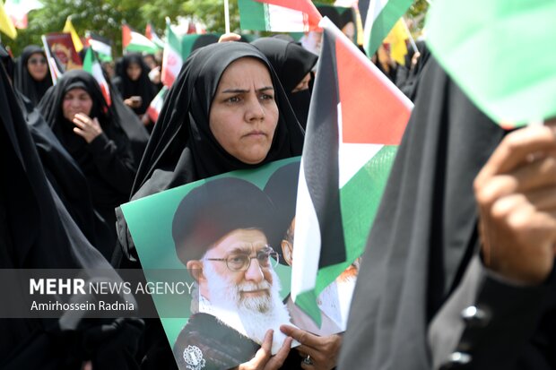 راهپیمایی جمعه های خشم و نصر در بیرجند