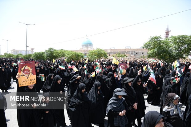 راهپیمایی جمعه های خشم و نصر در بیرجند